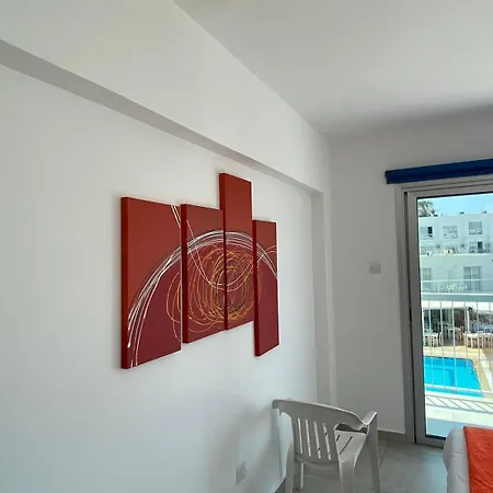 Mangoes & Cherries Apartamento Agia Napa